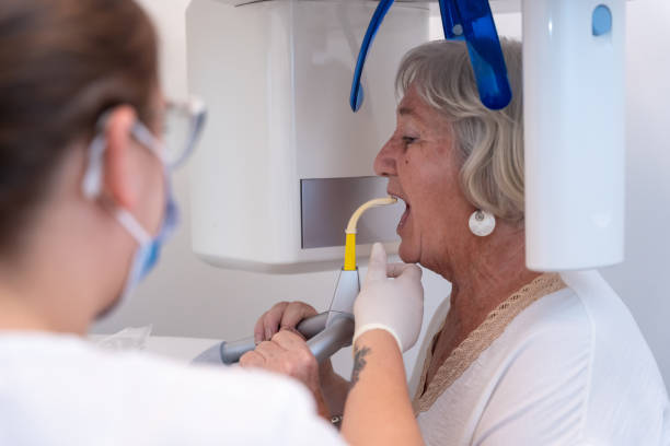 Best Emergency Tooth Extraction in Fitzgerald, GA